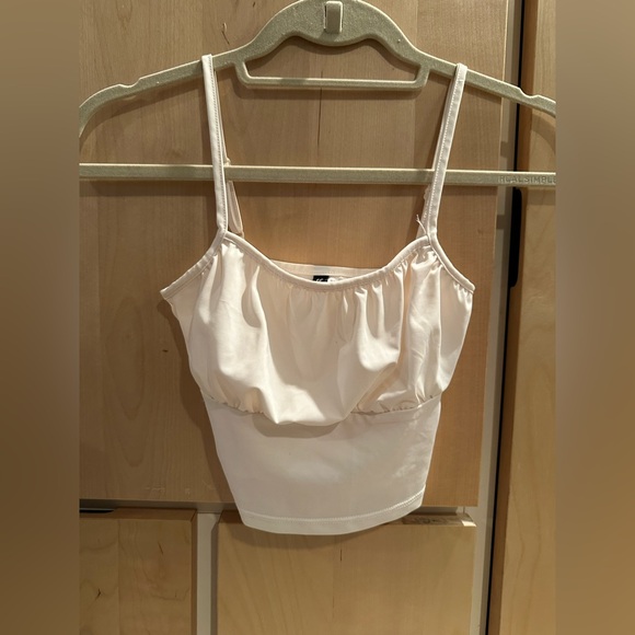 Divided H&M Women’s Crop Top (XS) - Picture 2 of 9